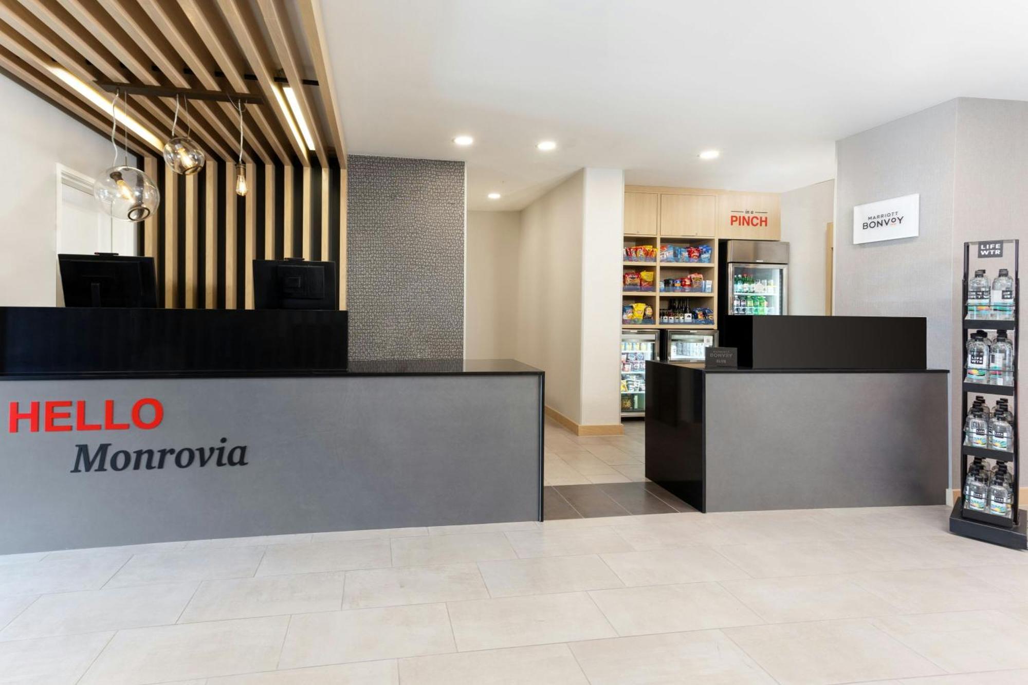 Towneplace Suites By Marriott Monrovia Eksteriør billede